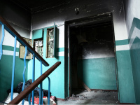 Дым в подъезде